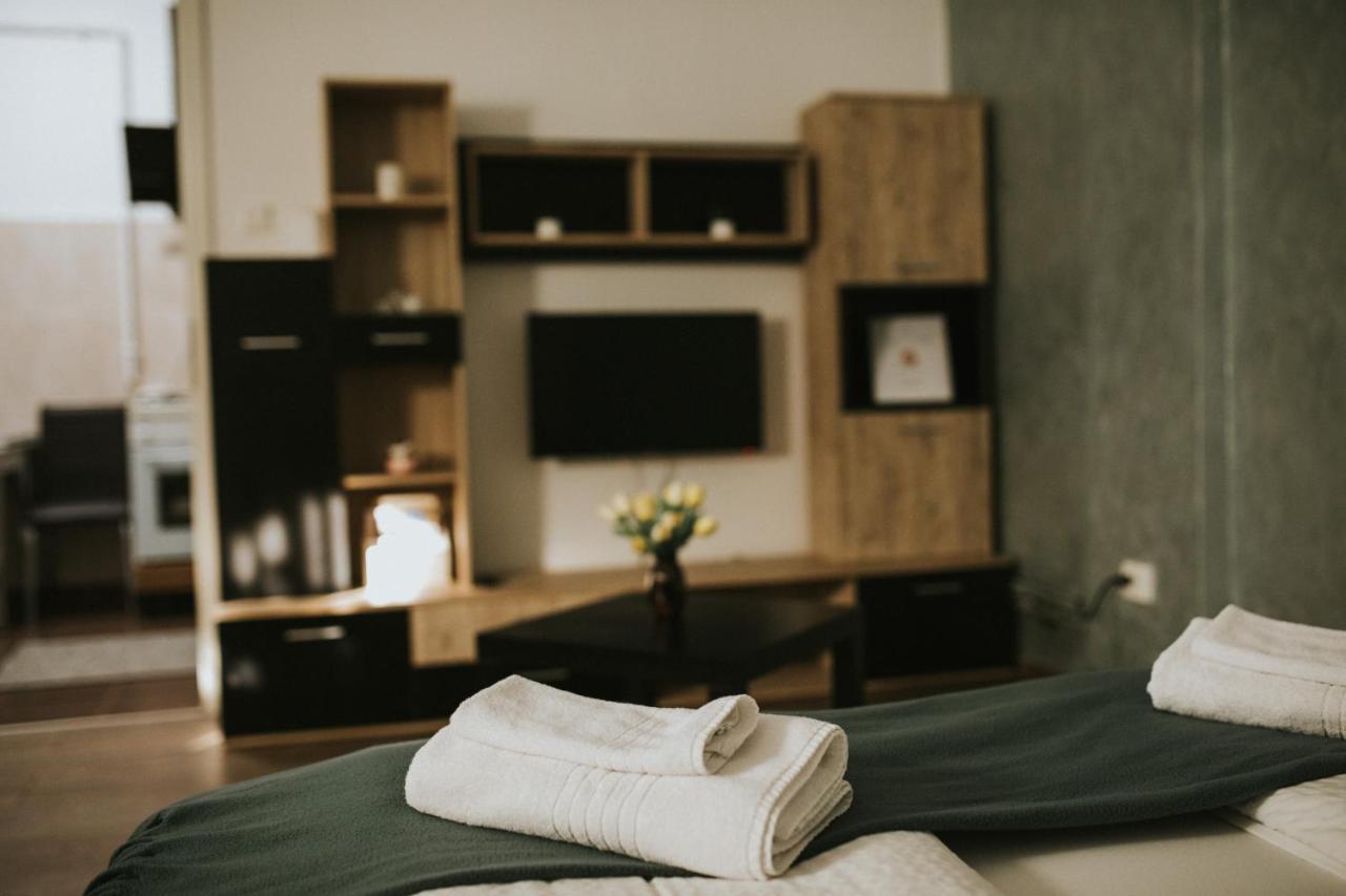 Apartament Mateas Apartament Oradea Zewnętrze zdjęcie